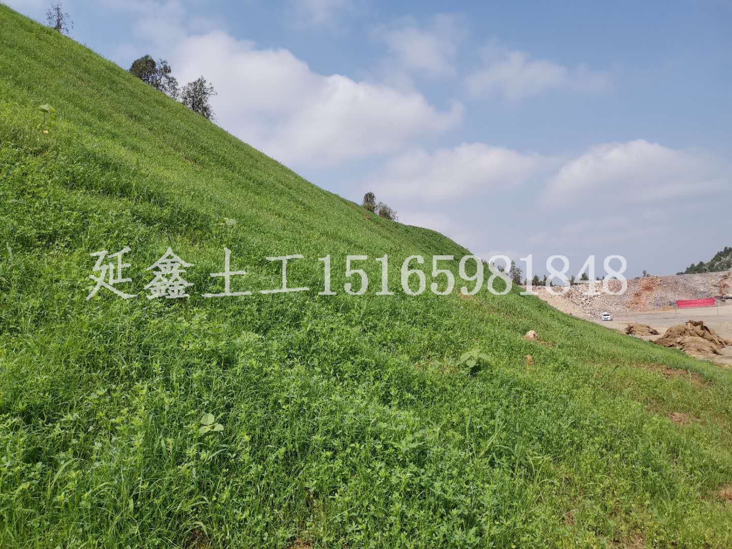 护坡植生毯对坡面的要求是什么呢?(图2) 护坡植生毯对坡面的要求是什么呢?(图2)